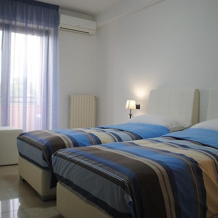 Twin Towers Rooms Lecce Phòng bức ảnh