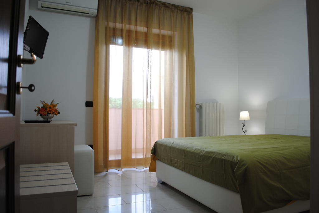 Twin Towers Rooms Lecce Phòng bức ảnh